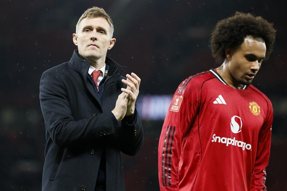 hth-84岁爵爷震怒！赛季刚过半曼联便四大皆空 44年新耻：2杯赛1轮游