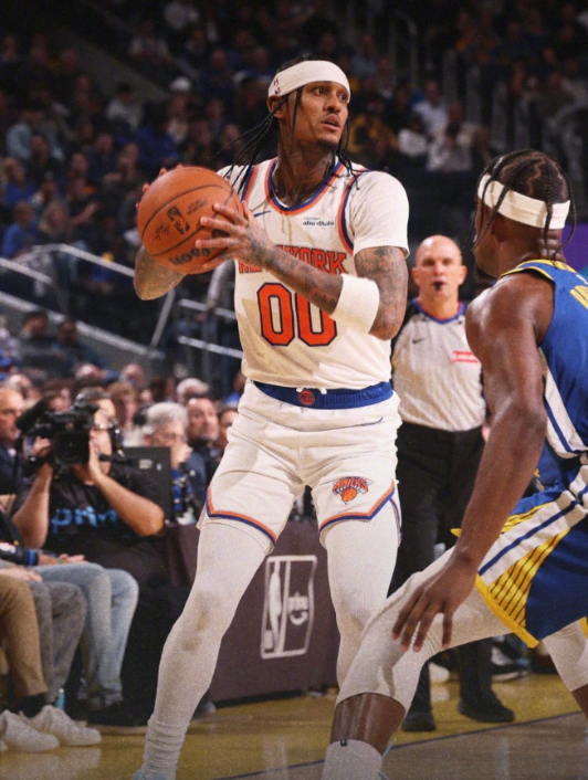 hthapp下载-格林恶犯巴特勒轰32分，库里27+3+7唐斯空砍两双，勇士力克尼克斯