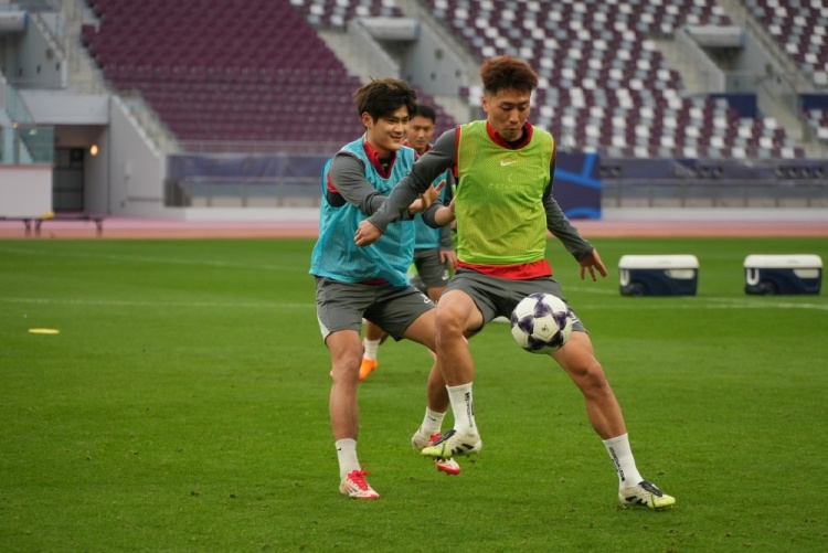 hthapp下载-海港队冬训已开展近一周，全队以体能储备和阵容磨合为核心任务