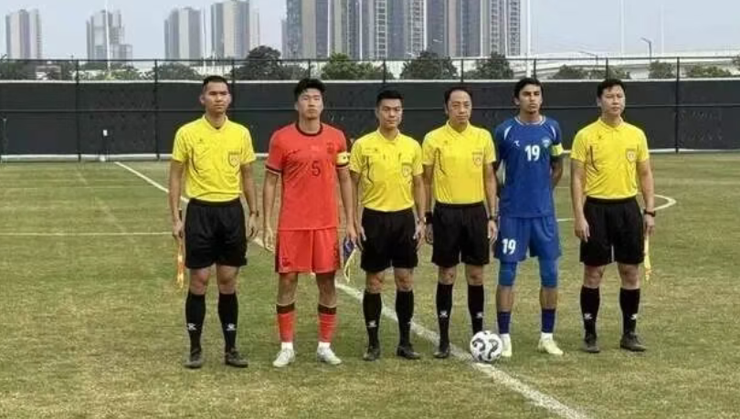 hthapp下载-1-0绝杀!恭喜U19国足,中国队爆冷险胜赢球,球迷欢呼